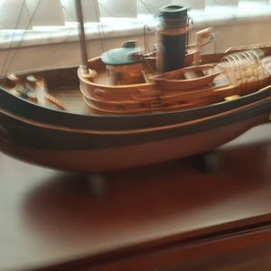 Meet your Posher, Larry